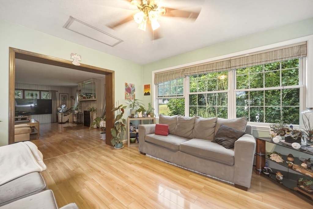 59 Prospect St, Gardner MA 01440 photo 14