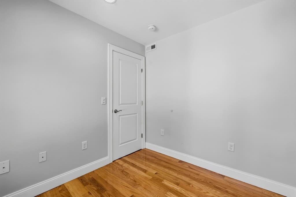 375 Border Street # 375, Boston MA 02128 photo 32