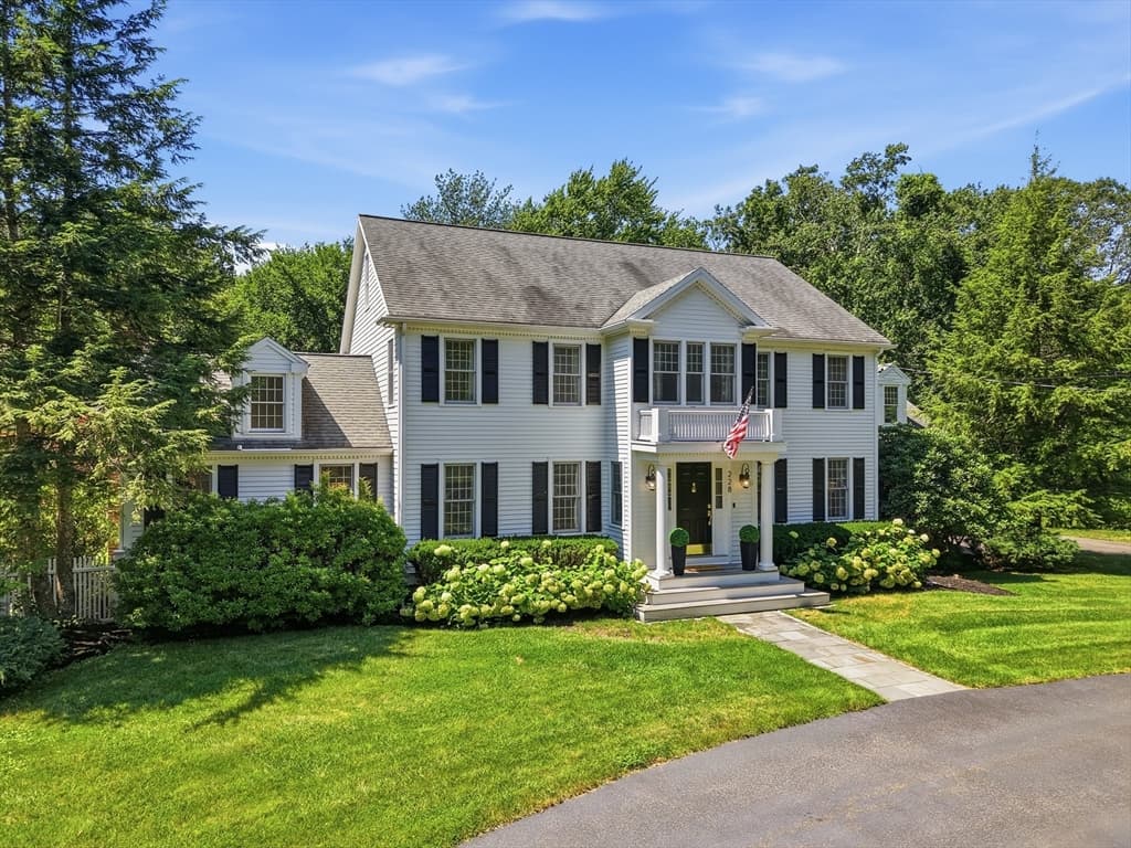 228 River St, Norwell MA 02061