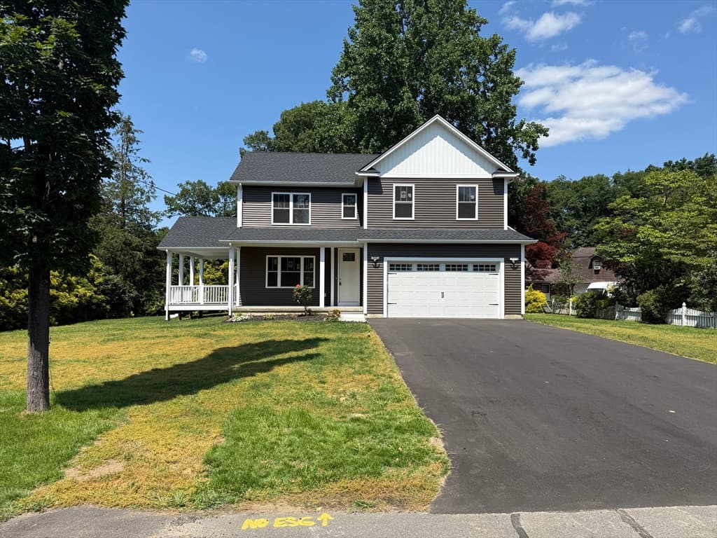 132 Barrington Rd, Longmeadow MA 01106
