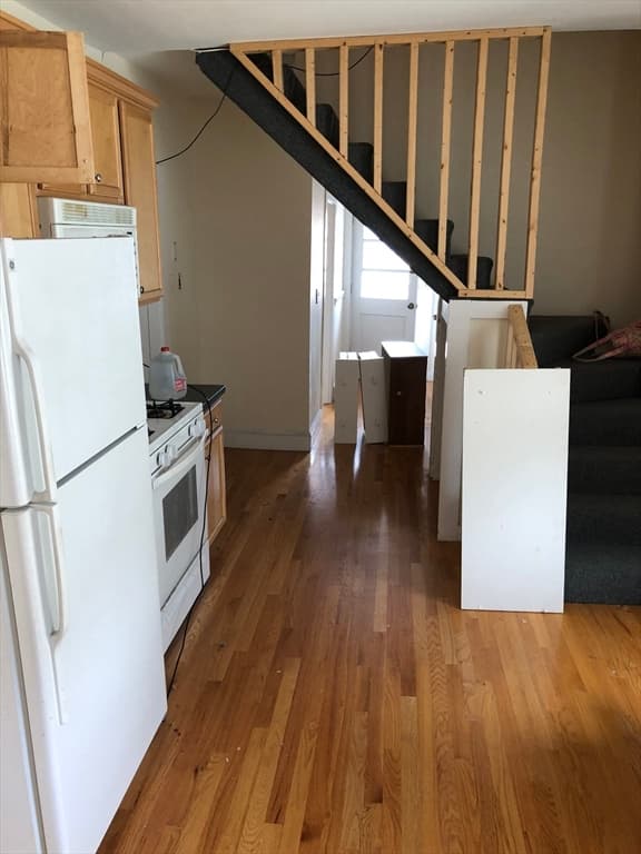 460 Watertown St, Newton MA 02460 photo 9