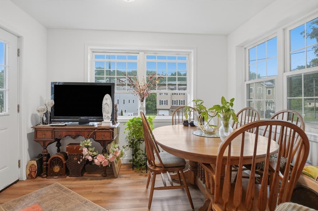 47 Pine Hill Road, Worcester MA 01604 photo 4