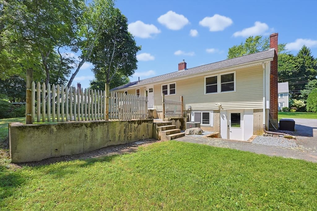 71 Carpenter Rd, Walpole MA 02081 photo 30