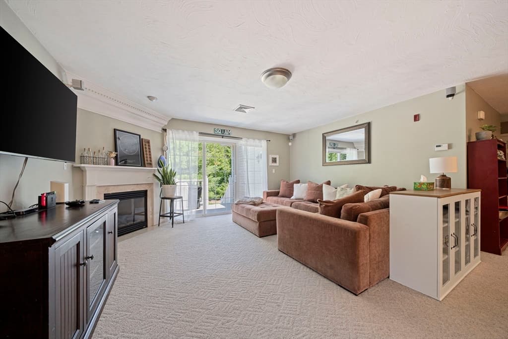222 Tamarack Lane # 222, Abington MA 02351 photo 2