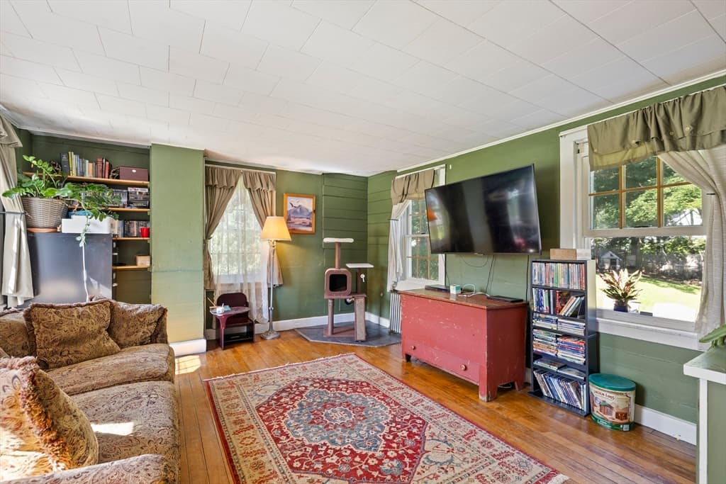291 N Main St, North Brookfield MA 01535 photo 6