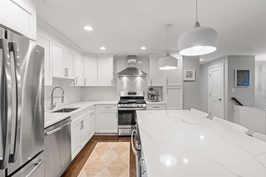 Single Family Residence at 11 Taft St, Marblehead MA 01945, Marblehead, photo 12 of 40