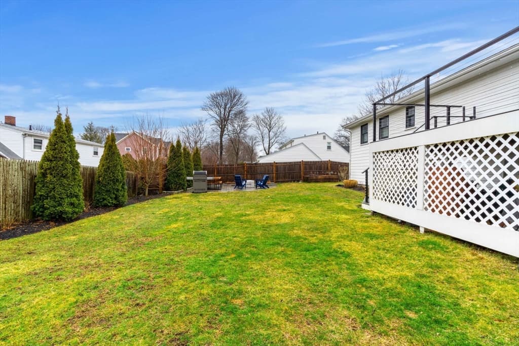 Single Family Residence at 11 Taft St, Marblehead MA 01945, Marblehead, photo 37 of 40