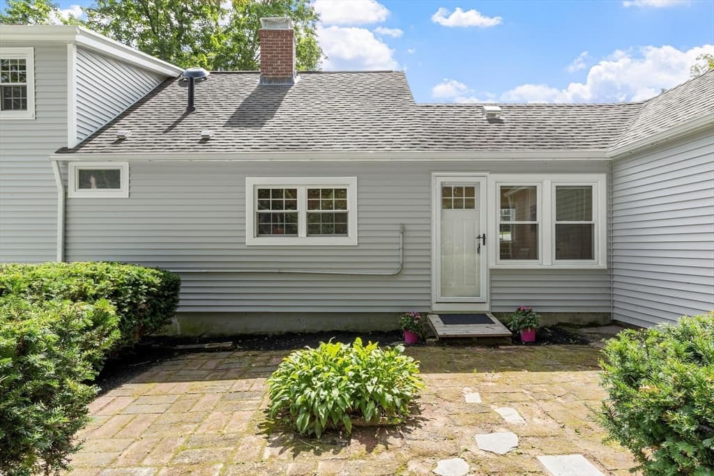 14 Meadow Ln, Worcester MA 01602 photo 31
