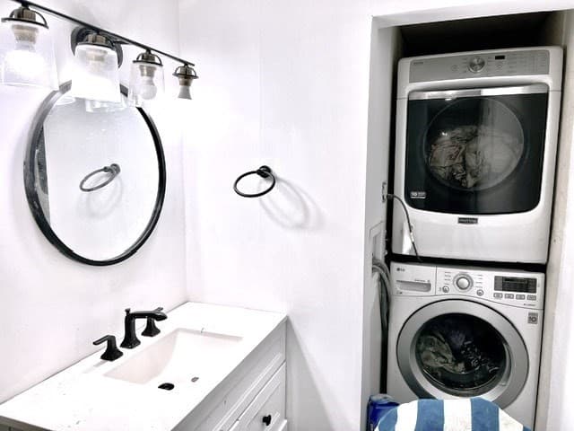 289 Burnham Rd, Lowell MA 01852 photo 10