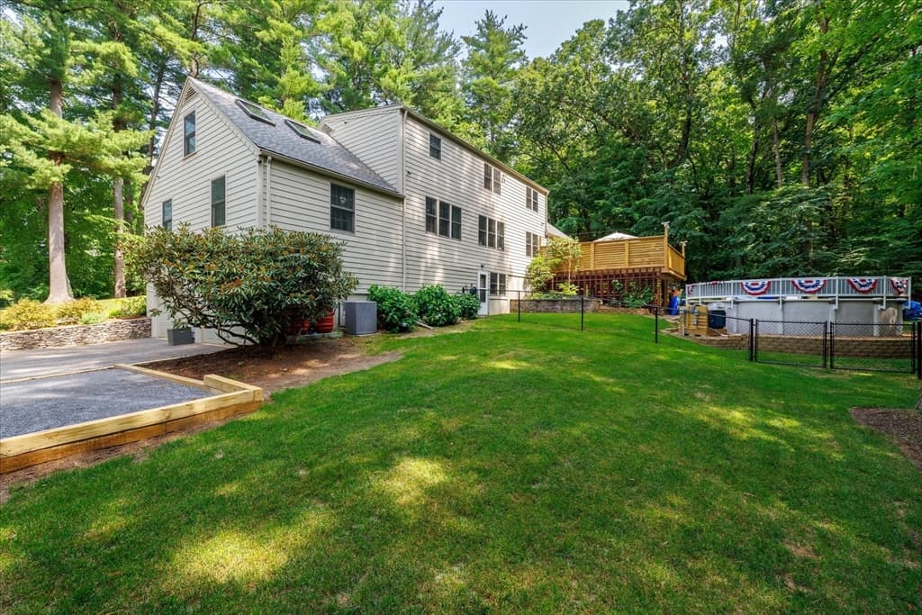 33 Pine Arden Dr, West Boylston MA 01583 photo 2