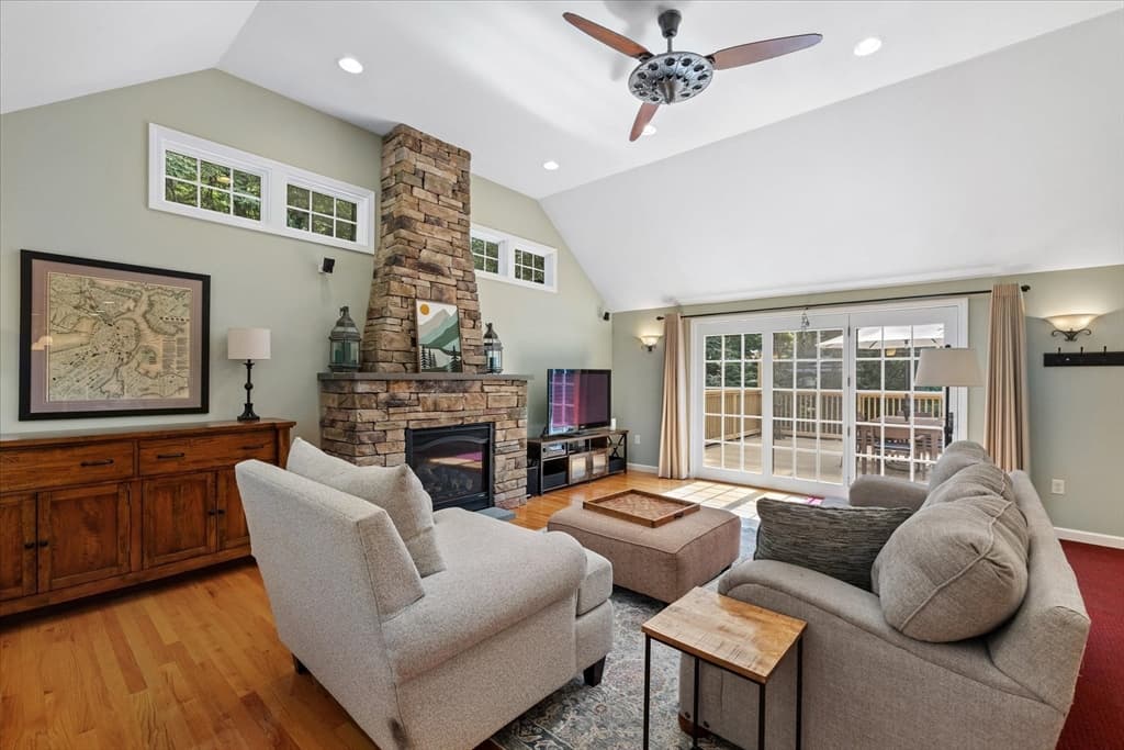 33 Pine Arden Dr, West Boylston MA 01583 photo 16