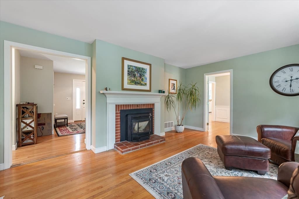 33 Pine Arden Dr, West Boylston MA 01583 photo 9