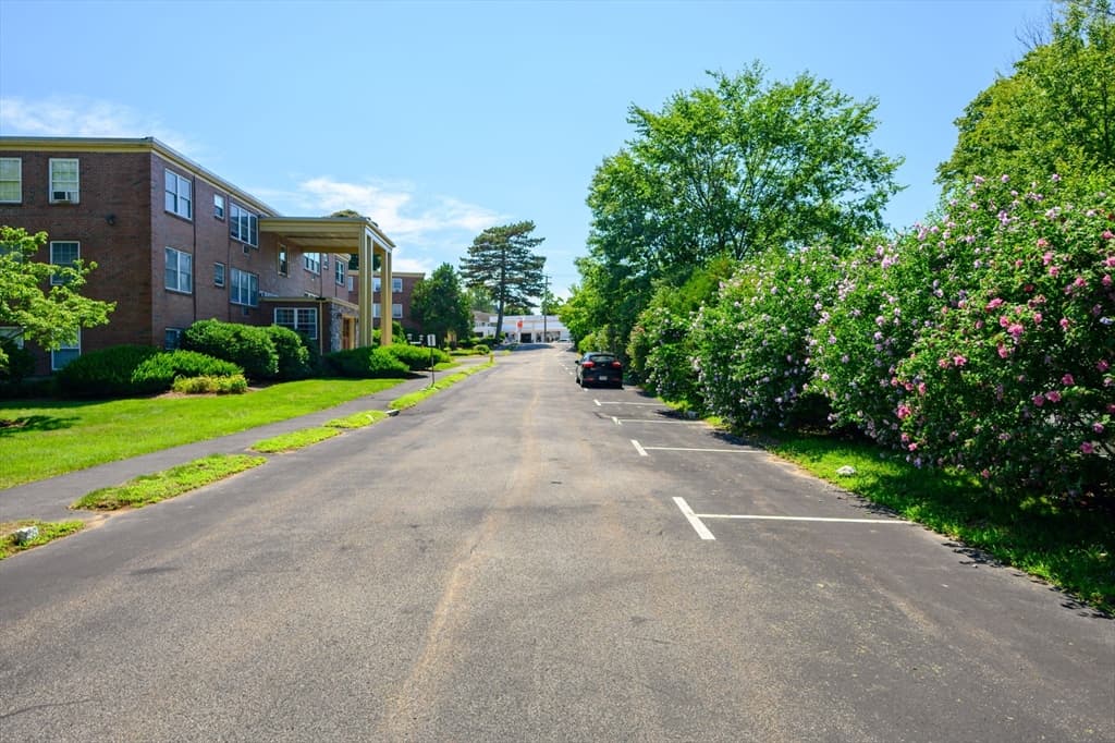 Condominium at 25 Woodsum Drive # 7, Braintree MA 02184, Braintree, photo 29 of 32