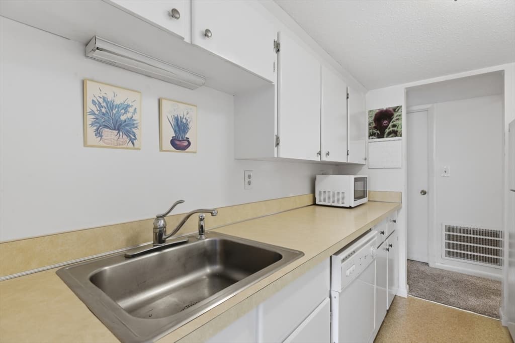 25 Jessica Dr # A, Stoughton MA 02072 photo 12