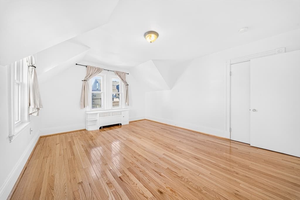 546 Shirley St, Winthrop MA 02152 photo 24