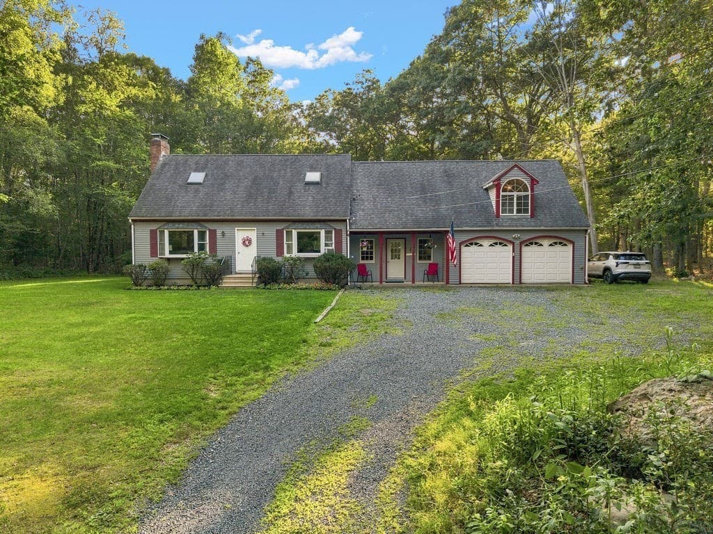 170 Rocky Hill Rd, Rehoboth MA 02769