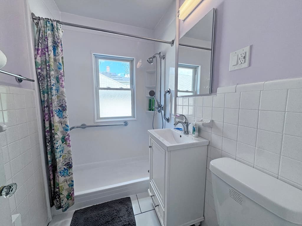 166-168 East Side Pkwy, Newton MA 02458 photo 35