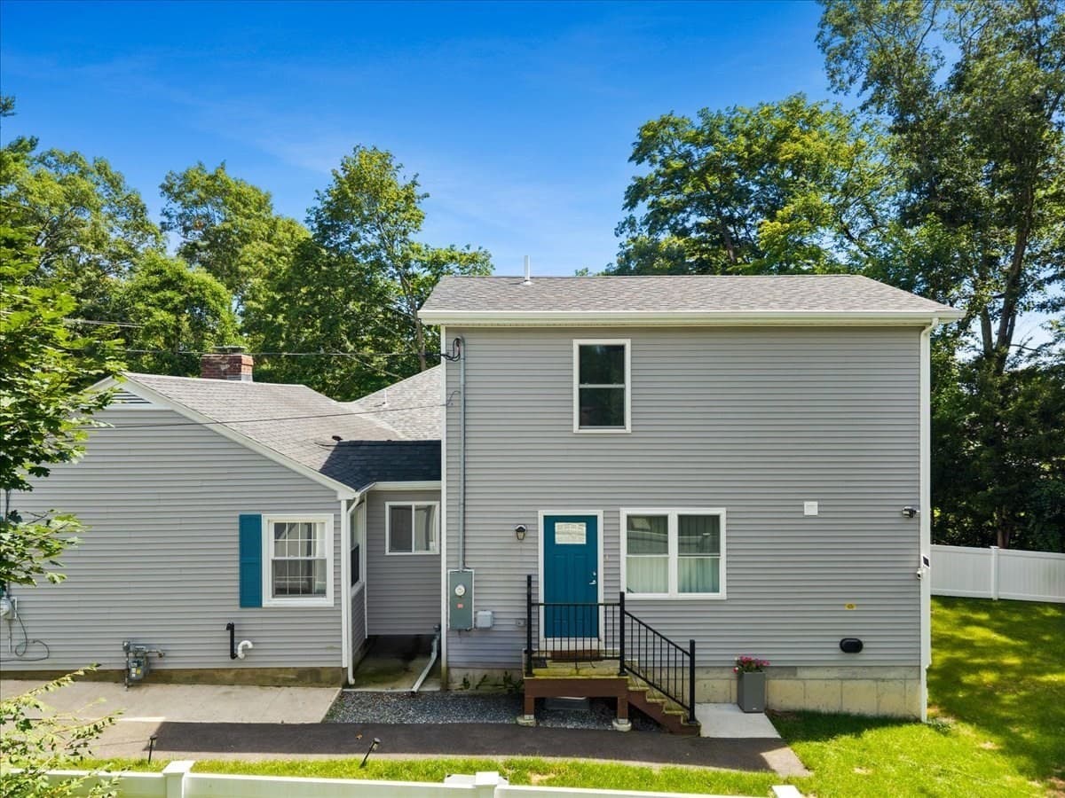 3 Family at 5 Highland Avenue, Plainville MA 02762, photo 3 of 41
