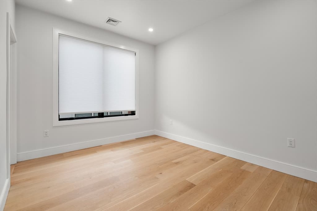 811 Heath St Rear, Brookline MA 02467 photo 31