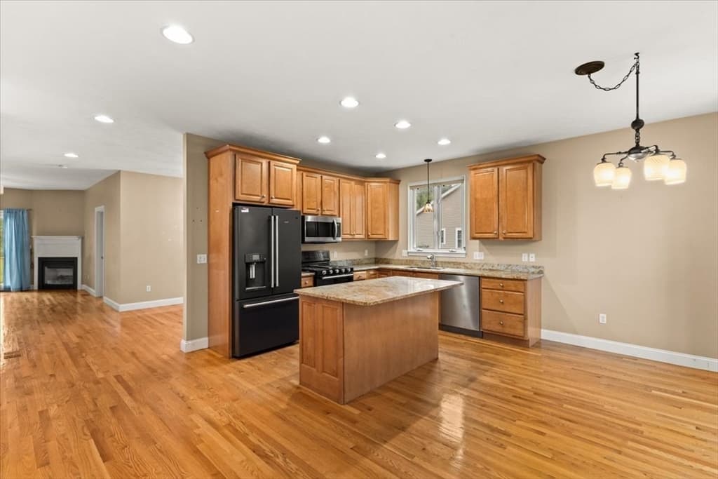 4 Chance Court # 4, Carver MA 02330 photo 4