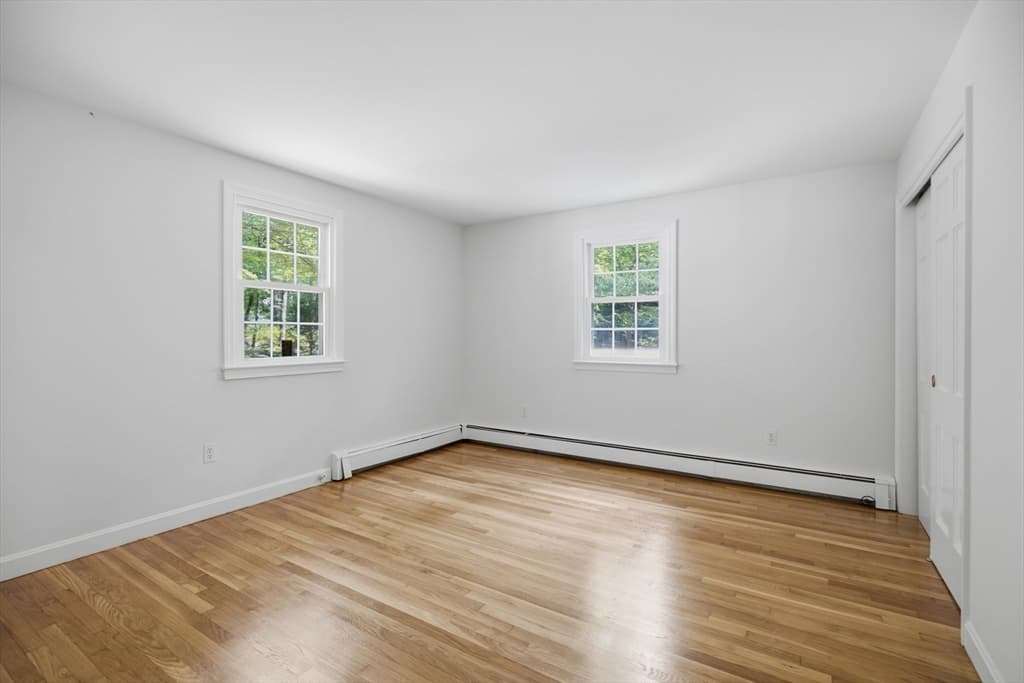 198 Hollis Rd, Lunenburg MA 01462 photo 21