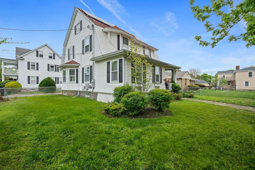 91 Elm St, Quincy MA 02169 photo 5
