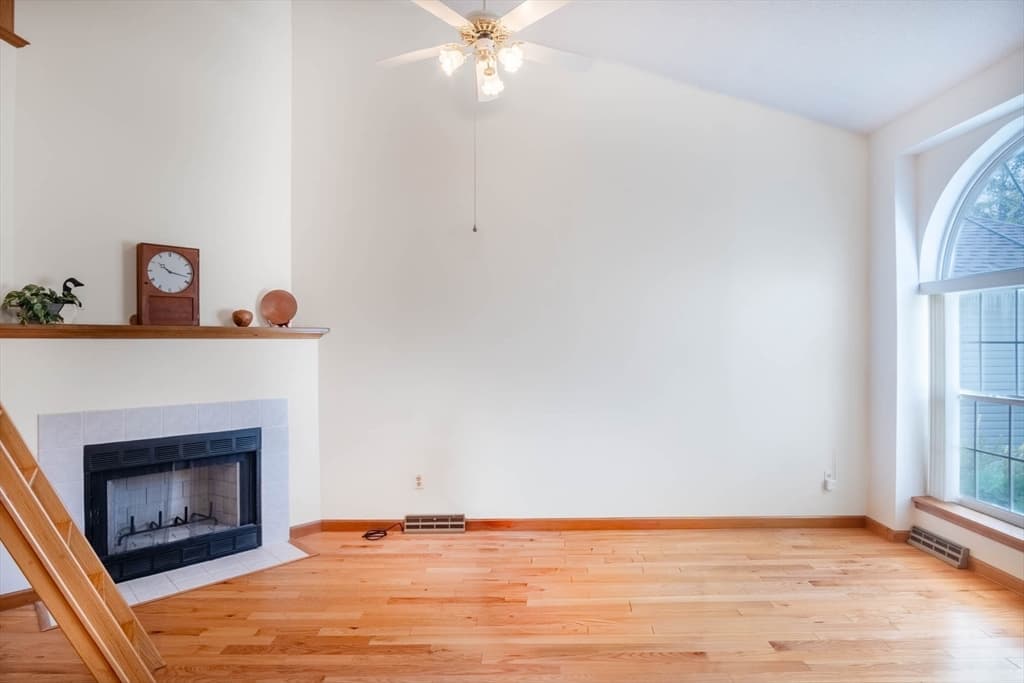 122 Brookfield Ln # 122, Agawam MA 01001 photo 7