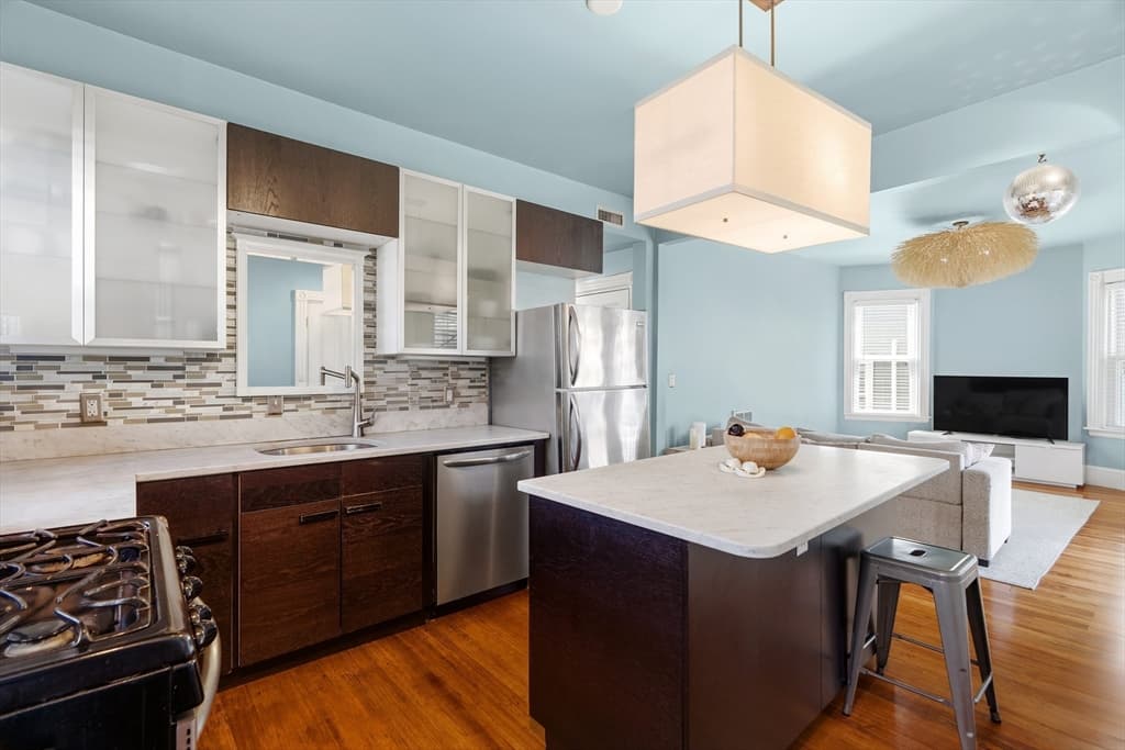 86 Roseclair St # 2, Boston MA 02125 photo 3