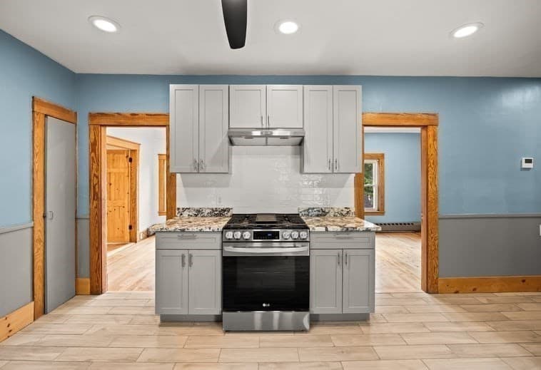 227 Dover St, Brockton MA 02301 photo 4