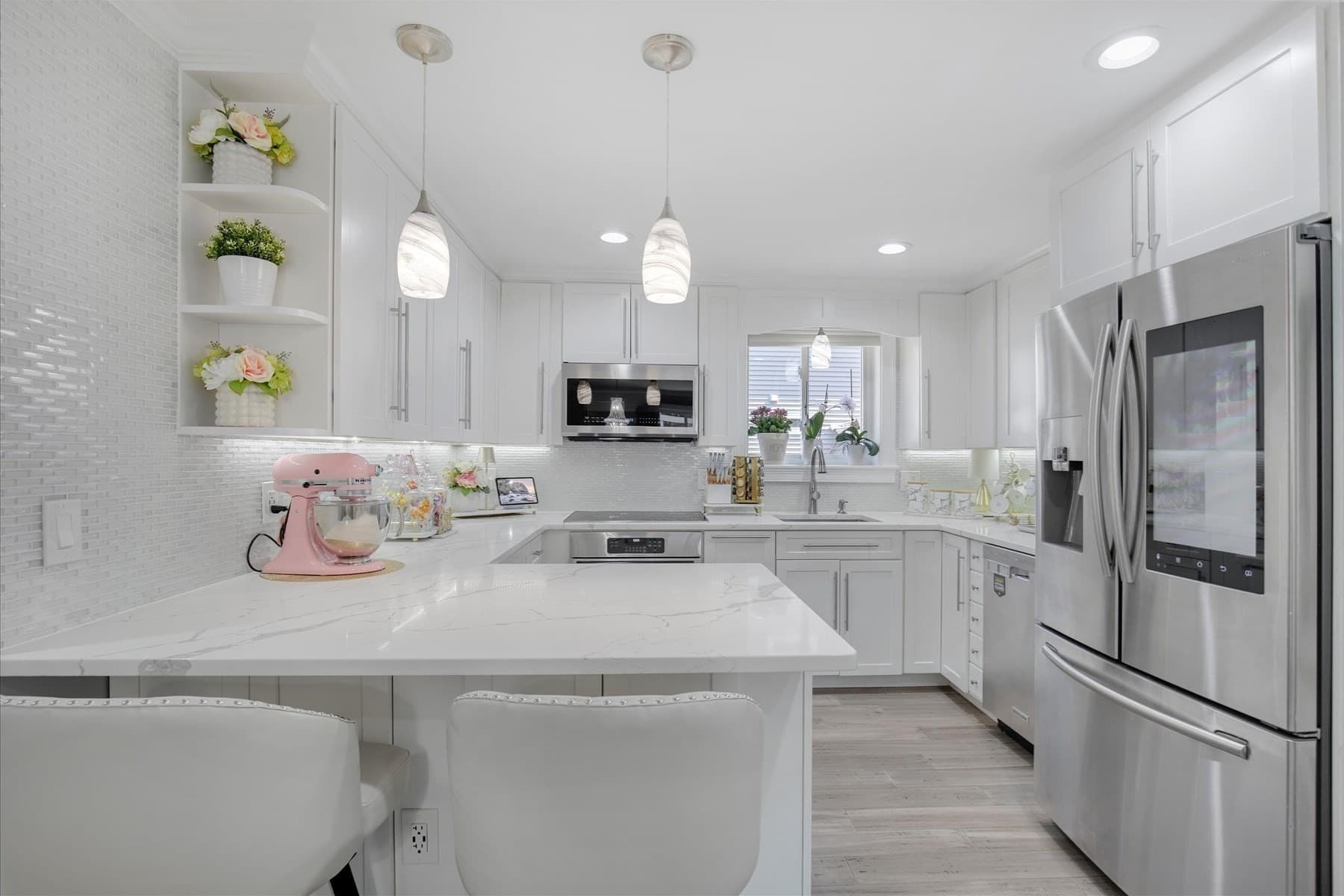 Condominium at 8 Royal Dane Dr # 68, Marshfield MA 02050, Marshfield, photo 2 of 39