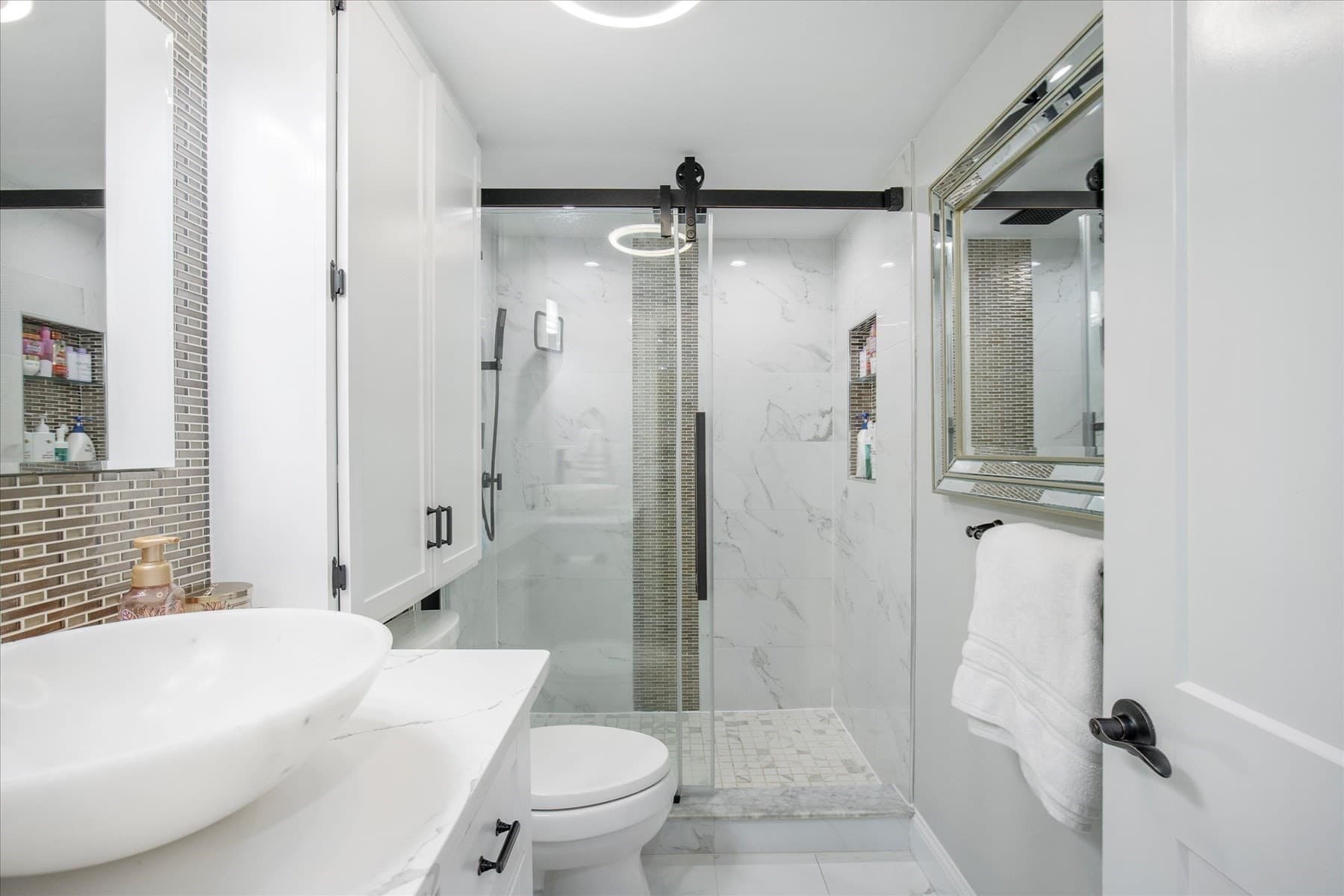 Condominium at 8 Royal Dane Dr # 68, Marshfield MA 02050, Marshfield, photo 11 of 39