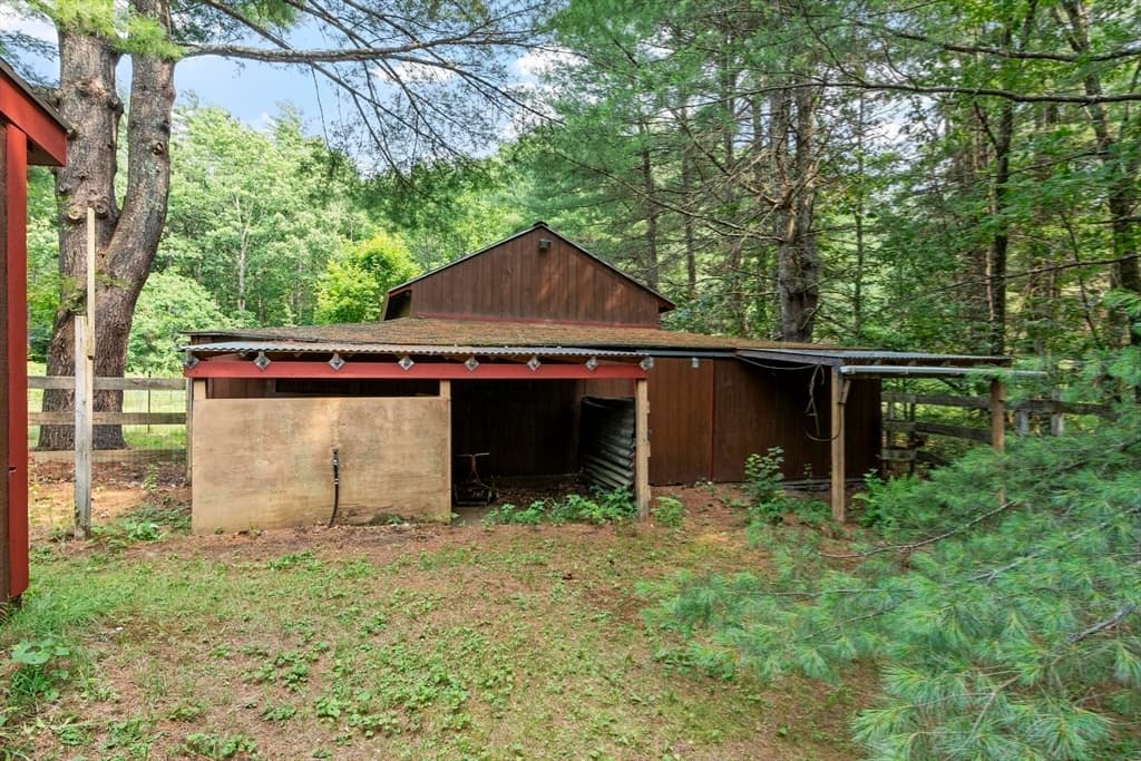 81 Vinton Pond Rd, Townsend MA 01474 photo 23