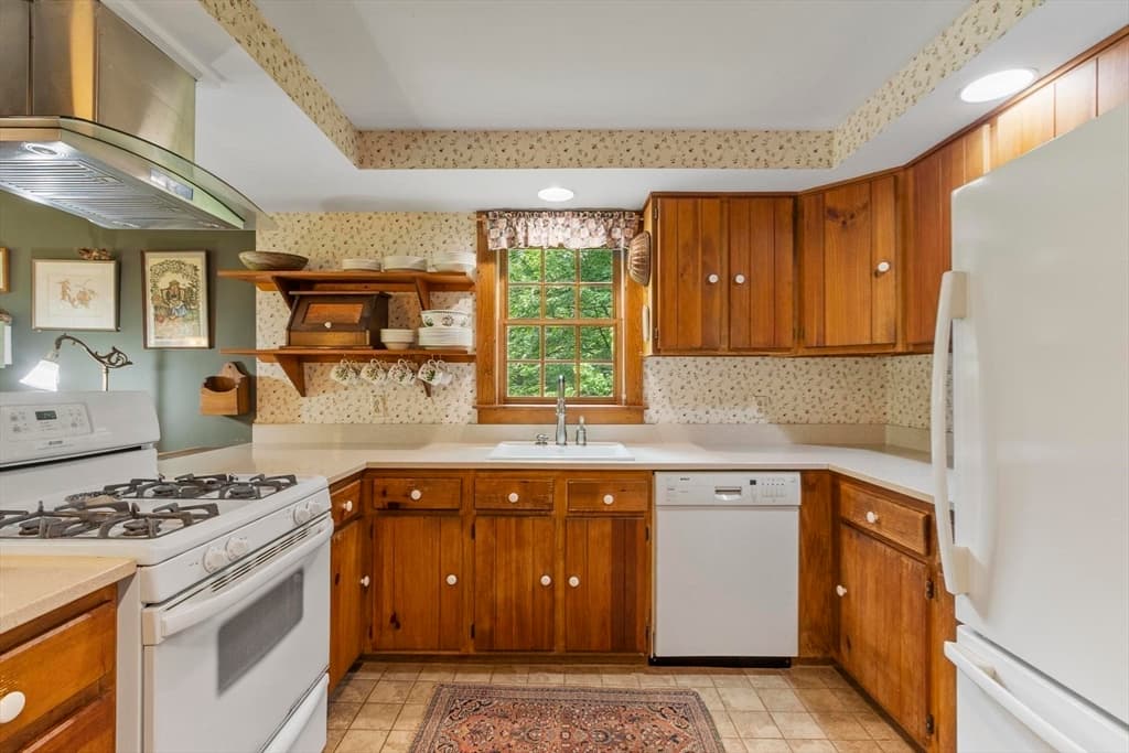 81 Vinton Pond Rd, Townsend MA 01474 photo 12