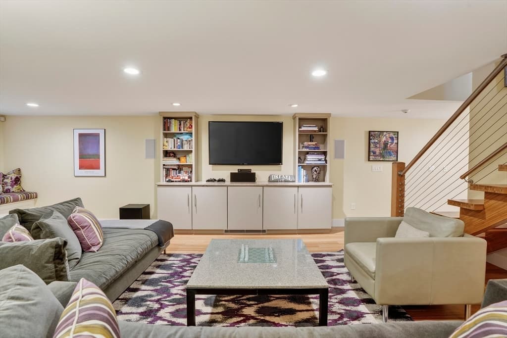 8 Woodhaven Dr, Edgartown MA 02539 photo 28