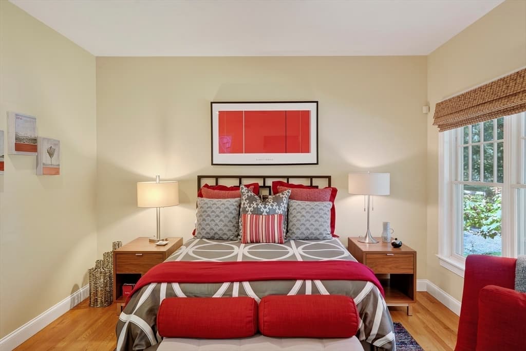 8 Woodhaven Dr, Edgartown MA 02539 photo 11