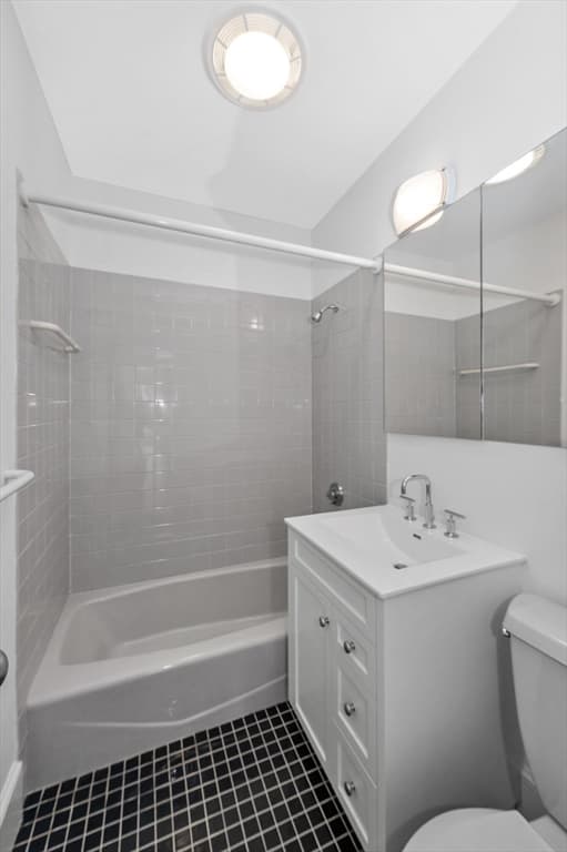 233 Commonwealth Avenue # 7, Boston MA 02116 photo 22