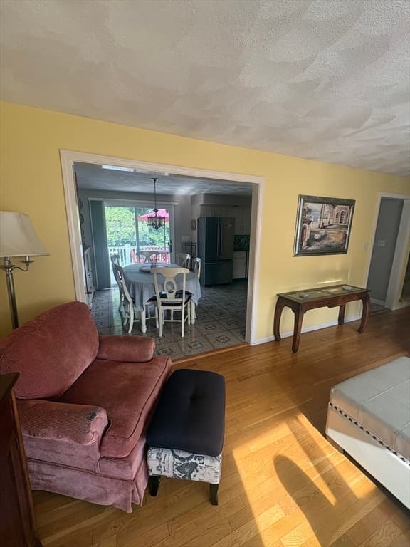 4 Crest Road, Framingham MA 01702 photo 5