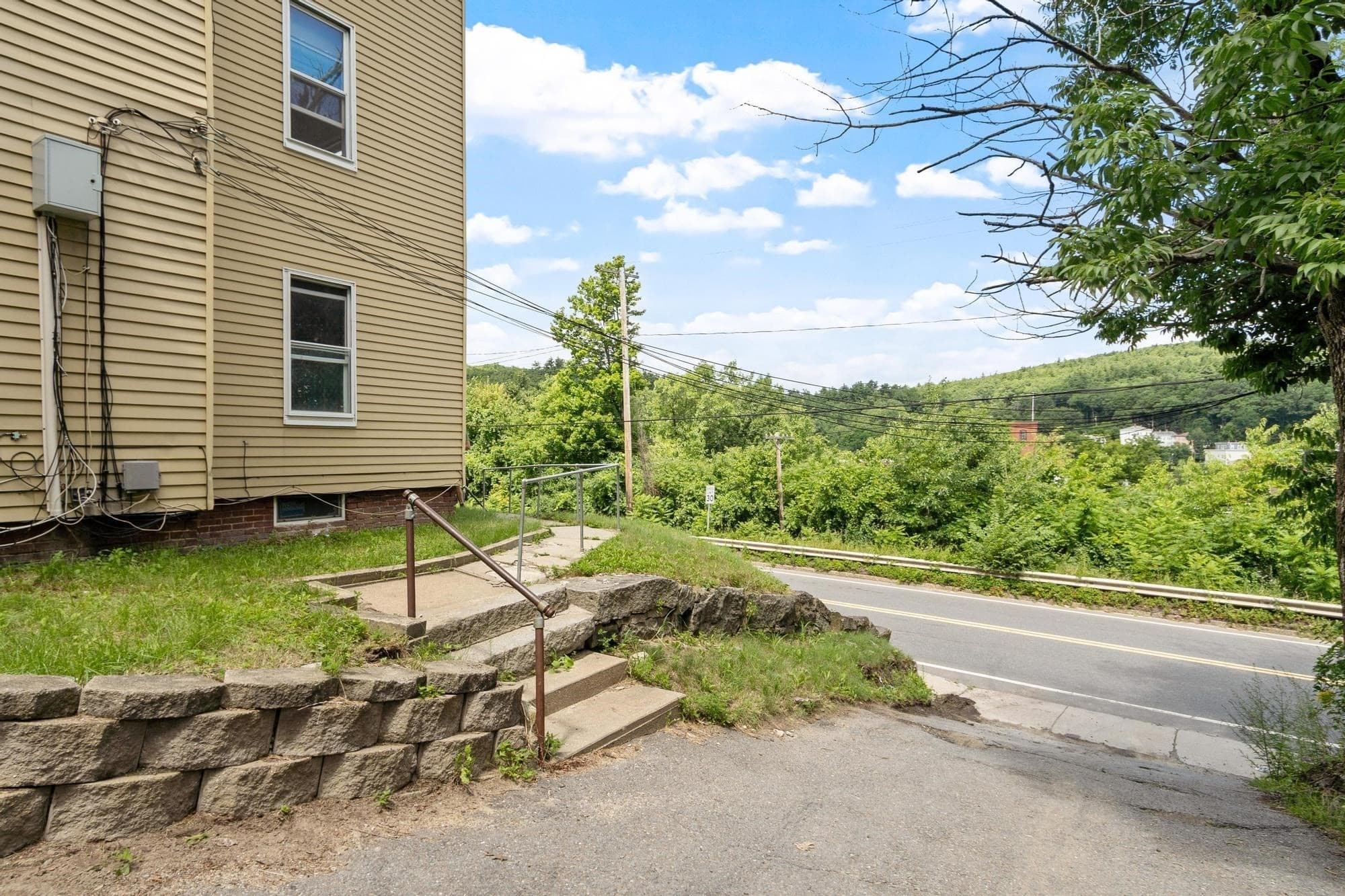 5+ Family - 5+ Units Up/Down at 420 Kimball, Fitchburg MA 01420, Fitchburg, photo 3 of 36