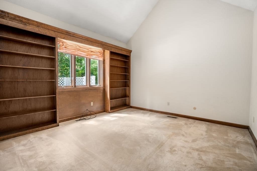 Single Family Residence at 36 Saddle Ridge Road, Sudbury MA 01776, Sudbury, photo 18 of 42