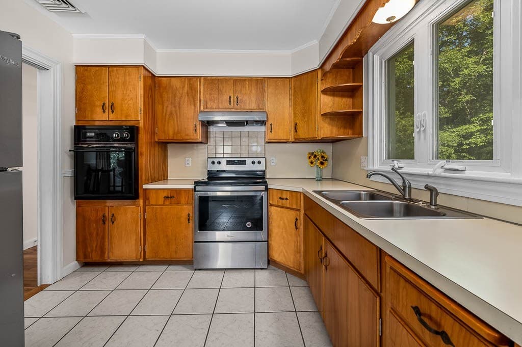 208 Stony Brook Road, Raynham MA 02767 photo 10