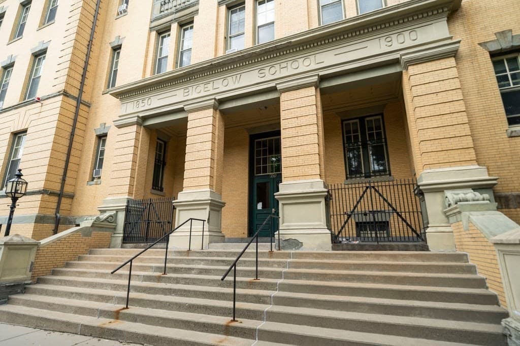 350 West Fourth Street # 209, Boston MA 02127