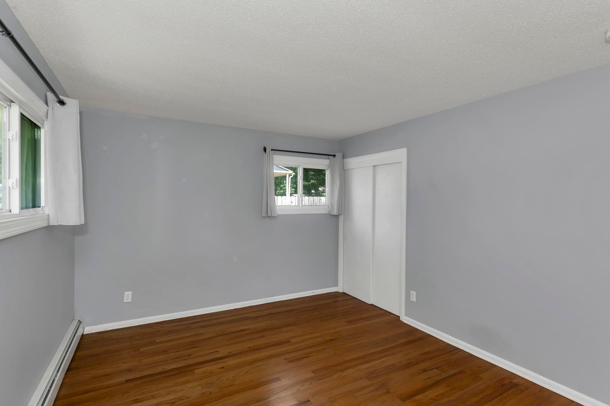 Single Family Residence at 155 Old Farm Rd, Springfield MA 01119, Springfield, photo 10 of 33
