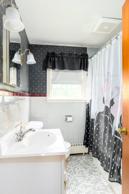Single Family Residence at 44 Zenith Drive, Worcester MA 01602, Worcester, photo 16 of 24