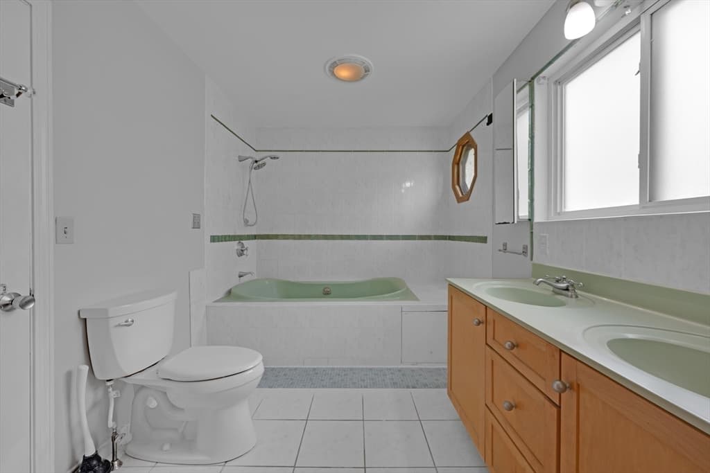 19 Crocker Ave, Lunenburg MA 01462 photo 19