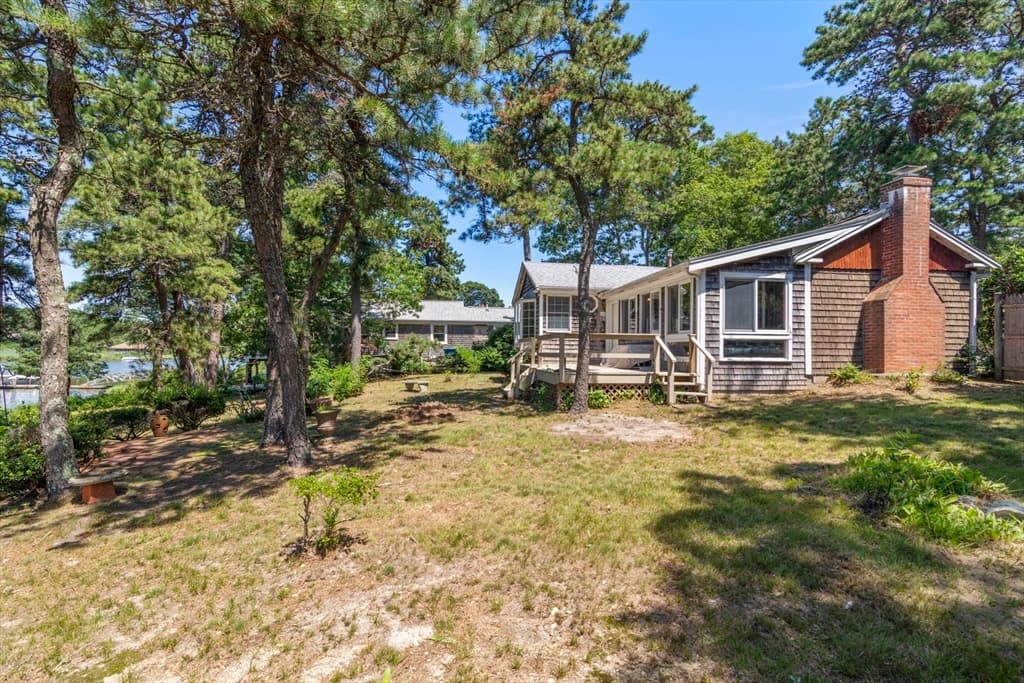 107 Shorewood Dr, Falmouth MA 02536 photo 27