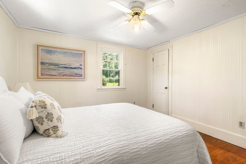 107 Shorewood Dr, Falmouth MA 02536 photo 20