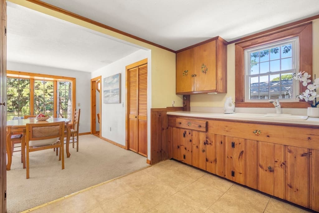 107 Shorewood Dr, Falmouth MA 02536 photo 11