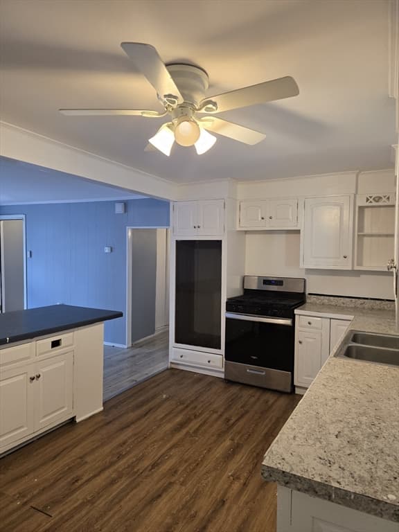 292 Tecumseh St, Fall River MA 02721 photo 4