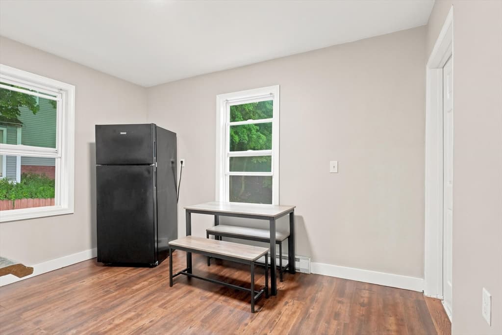 24 Walnut St, Fitchburg MA 01420 photo 27