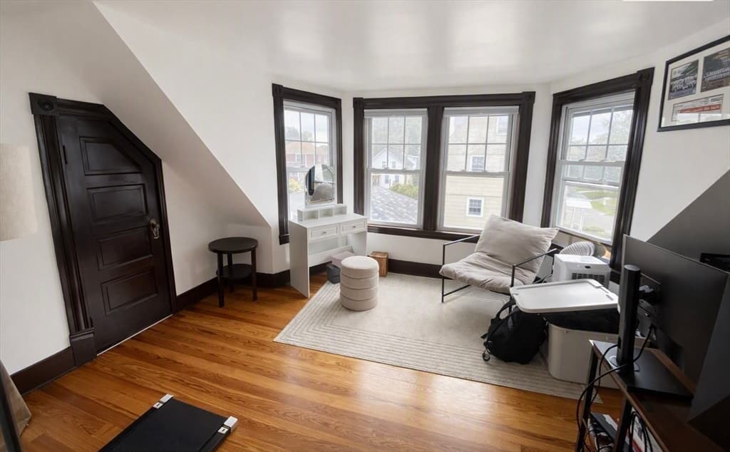 25 Parker Hill Ave, Milford MA 01757 photo 13